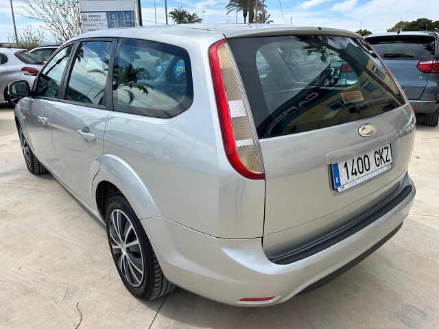 FORD FOCUS TREND ESTATE 1.6 TDCI SPANISH LHD IN SPAIN 102000 MILES SUPERB 2009